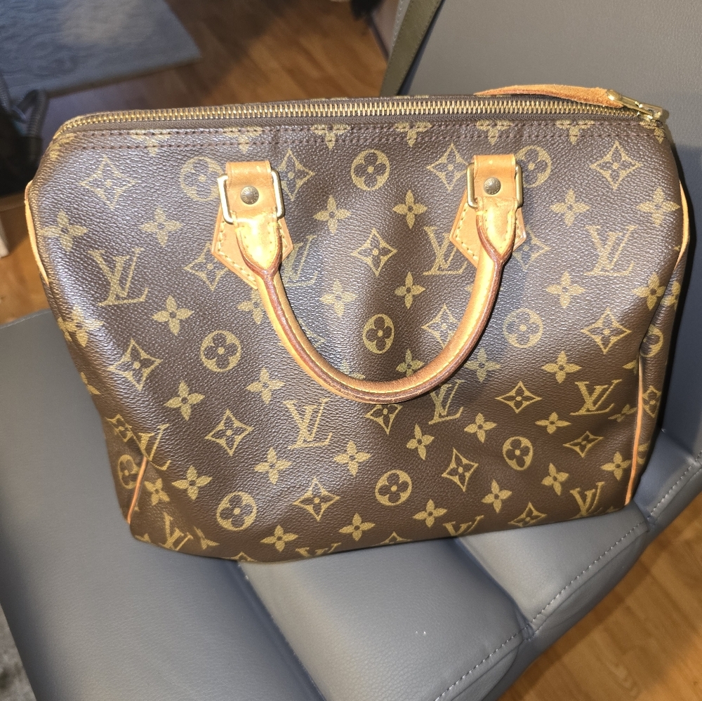 Louis vuitton speedy 30